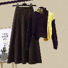 ブラック/ニット・セーター+コーヒー/スカート